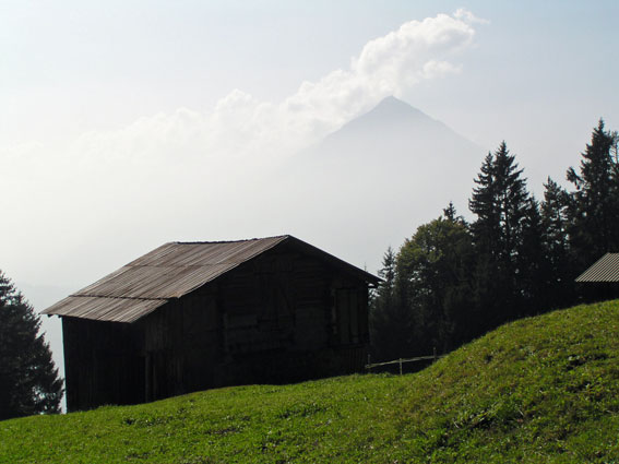 Beatenberg mit Niesen